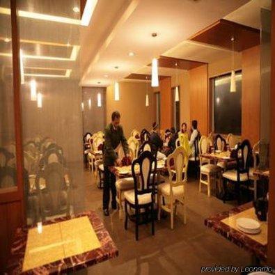 Deccan Plaza Hotel - Ooty Εξωτερικό φωτογραφία